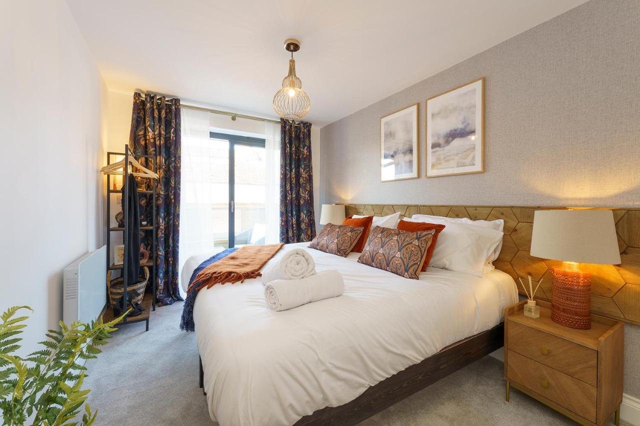 Evergreen - 2 Bed Luxury Apartment By Mint Stays 布里斯托 外观 照片